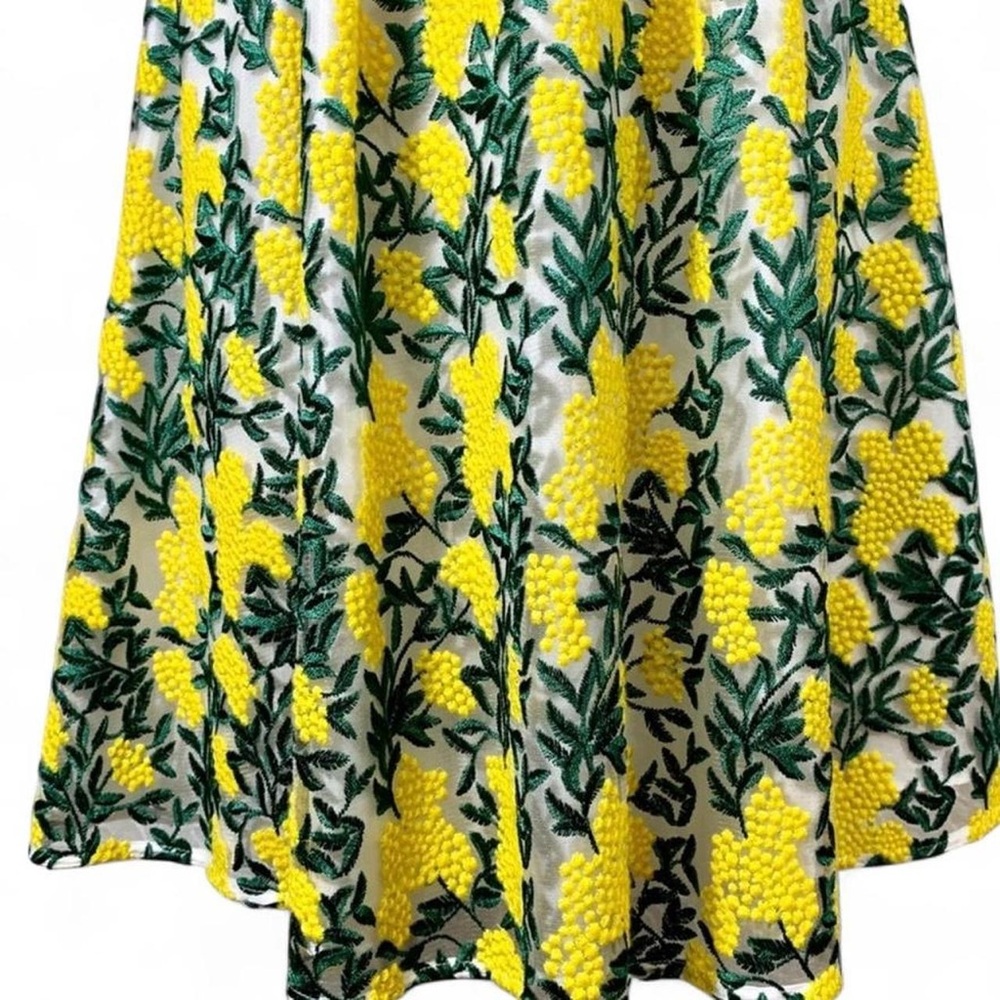 Draper James Goldenrod Embroidery Dress Size 8 Floral Yellow Green - Picture 4 of 5